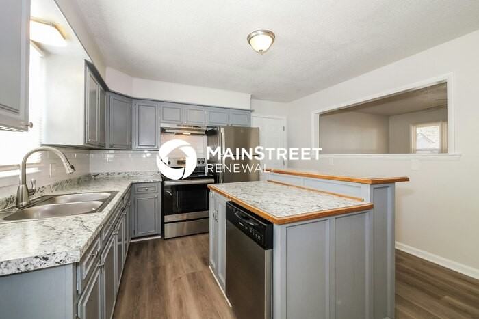 403 East 9th Street - Photo 6 of 20