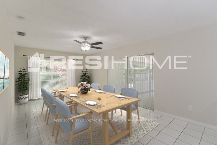 14304 Knoll Ridge Dr - Photo 4 of 21