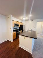 featured image of 1000 Columbine Dr