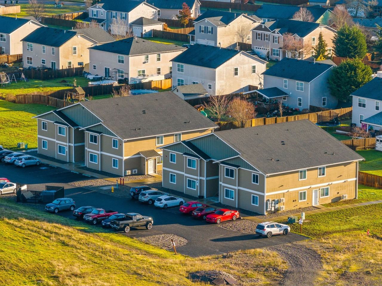 Easy Living Starts Here – Trotter Downs Apartments - Photo 2 of 17