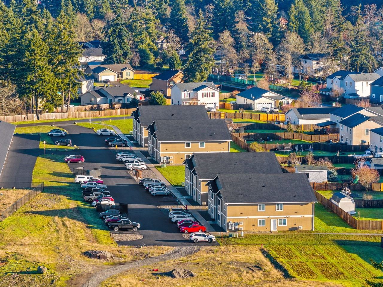 Easy Living Starts Here – Trotter Downs Apartments - Photo 4 of 17