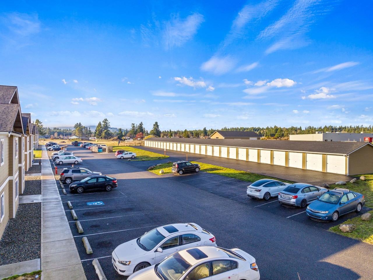 Easy Living Starts Here – Trotter Downs Apartments - Photo 7 of 17