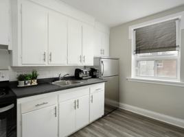 featured image of 16 Champlain Avenue