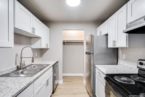 featured image of 4605 Hayes Road