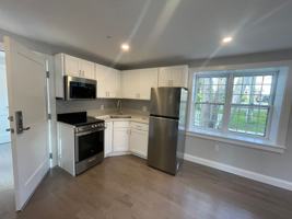 featured image of 328 Bank St