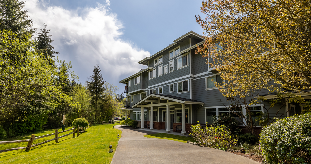 Lynwood Commons - Photo 3 of 14