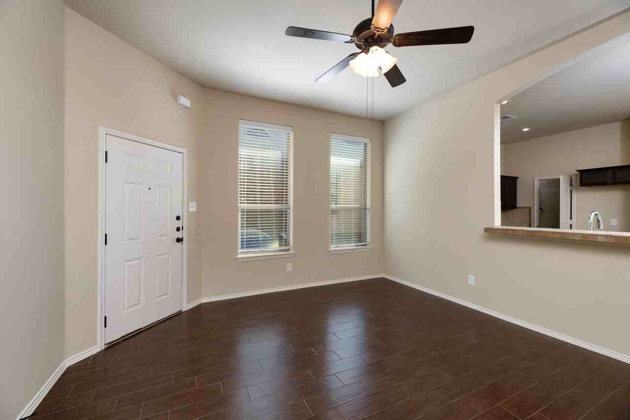 365 Orbit Dr - Photo 3 of 32