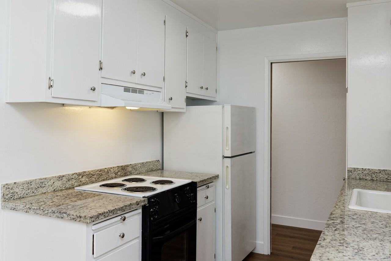 150 Haas Avenue - Photo 3 of 34