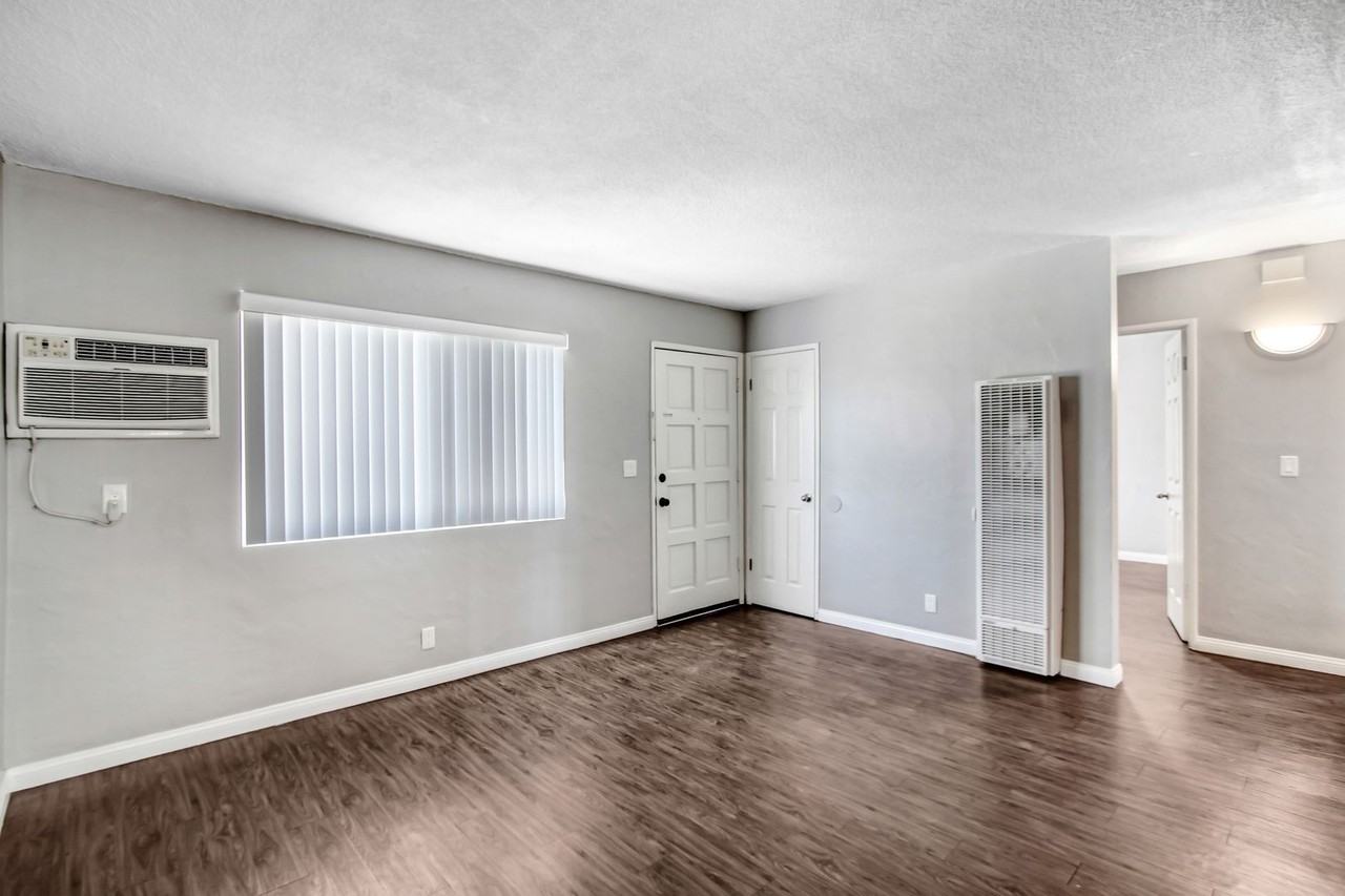 Moval Terrace Apartments - Photo 3 of 21