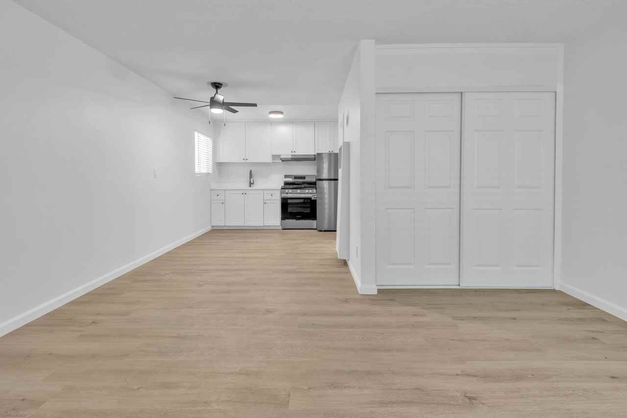 The Gigi - Photo 6 of 26