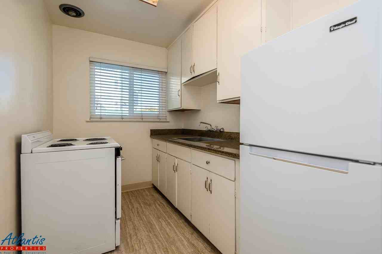 Third 420 S (New) - Photo 4 of 8