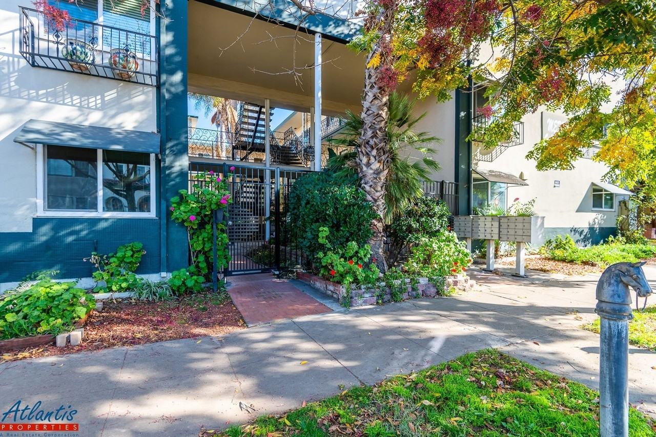 Third 420 S (New) - Photo 6 of 8