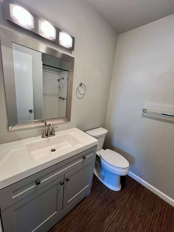 Casa Sol – Modern Living Awaits! Brand - Photo 7 of 23