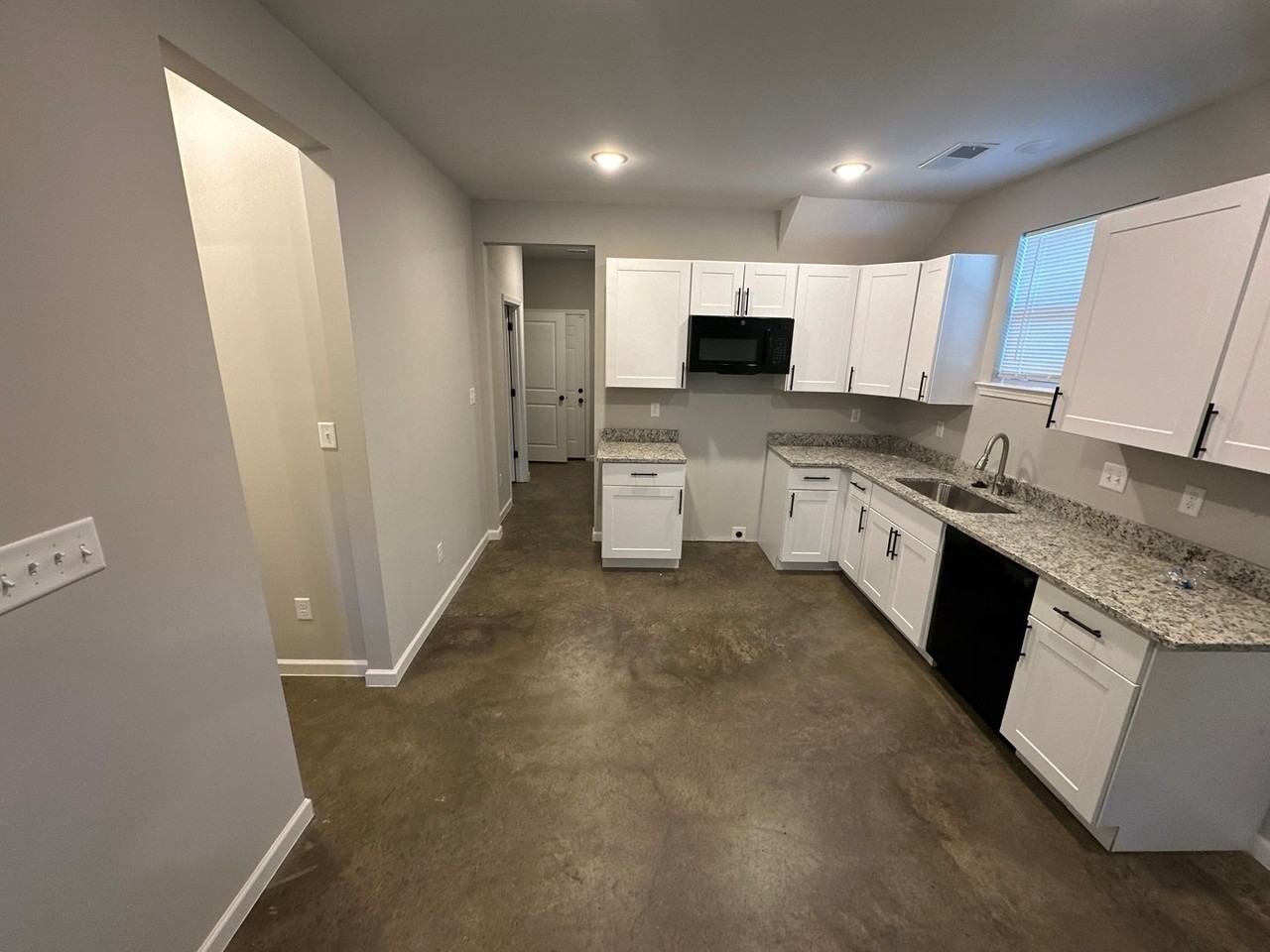 873 Decatur St - Photo 2 of 11