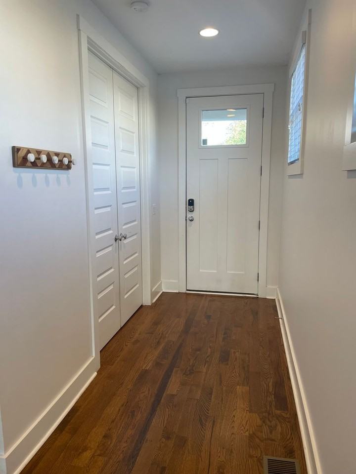 561A Veritas St - Photo 2 of 24