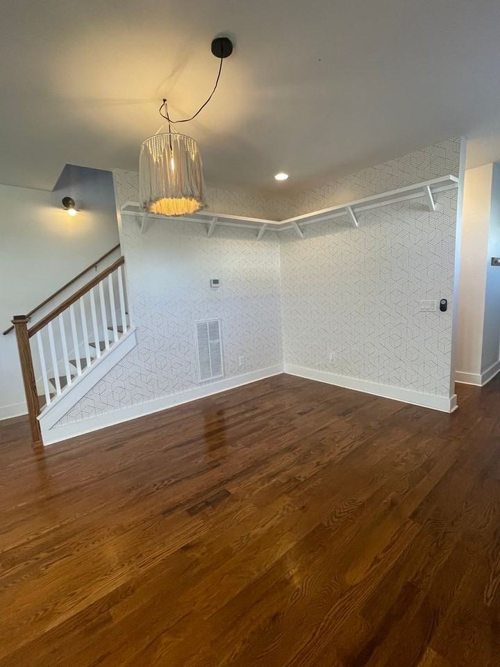 561A Veritas St - Photo 7 of 24