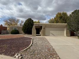 featured image of 4125 Glen Canyon Rd Ne