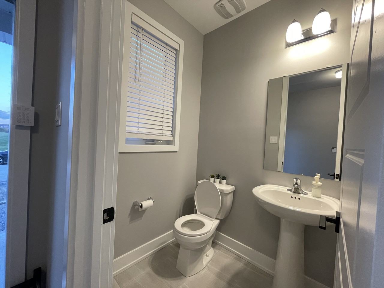 72 Green Ash Avenue - Photo 3 of 53