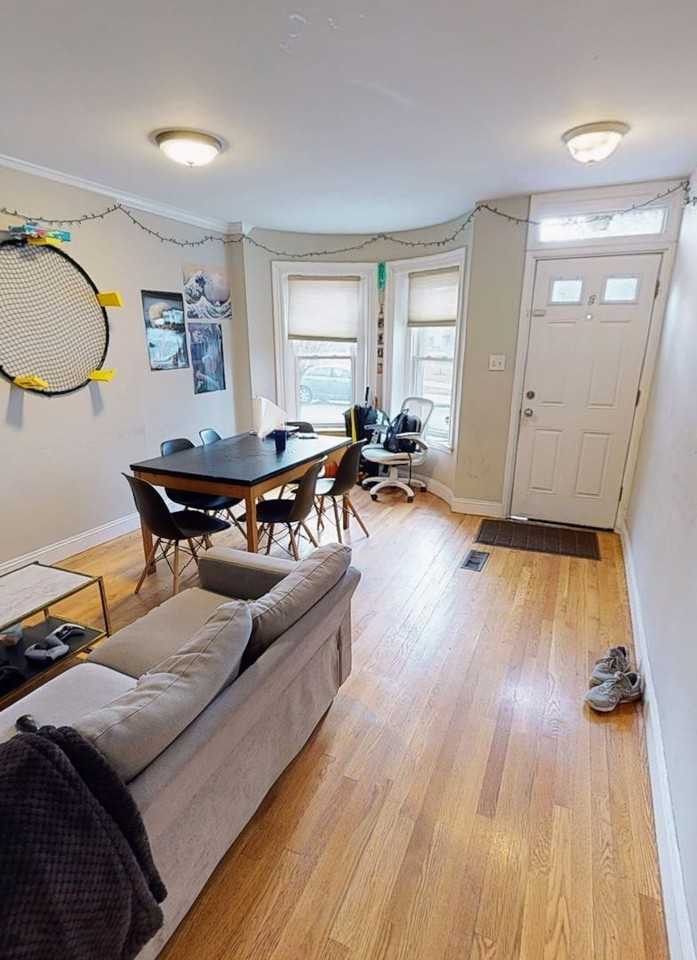 85 Windsor St - Photo 5 of 13