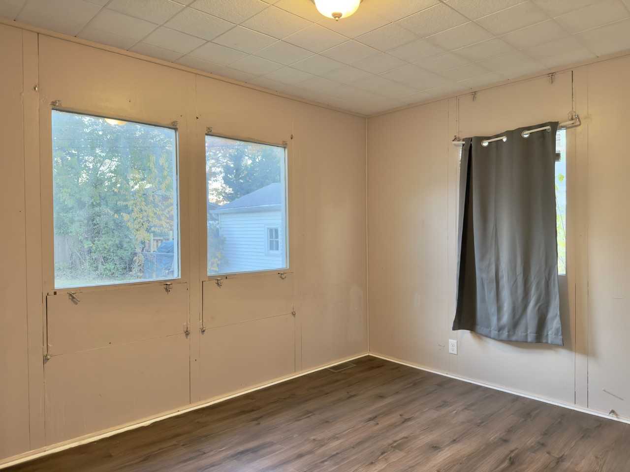 2312 Ridge Ave - Photo 6 of 22