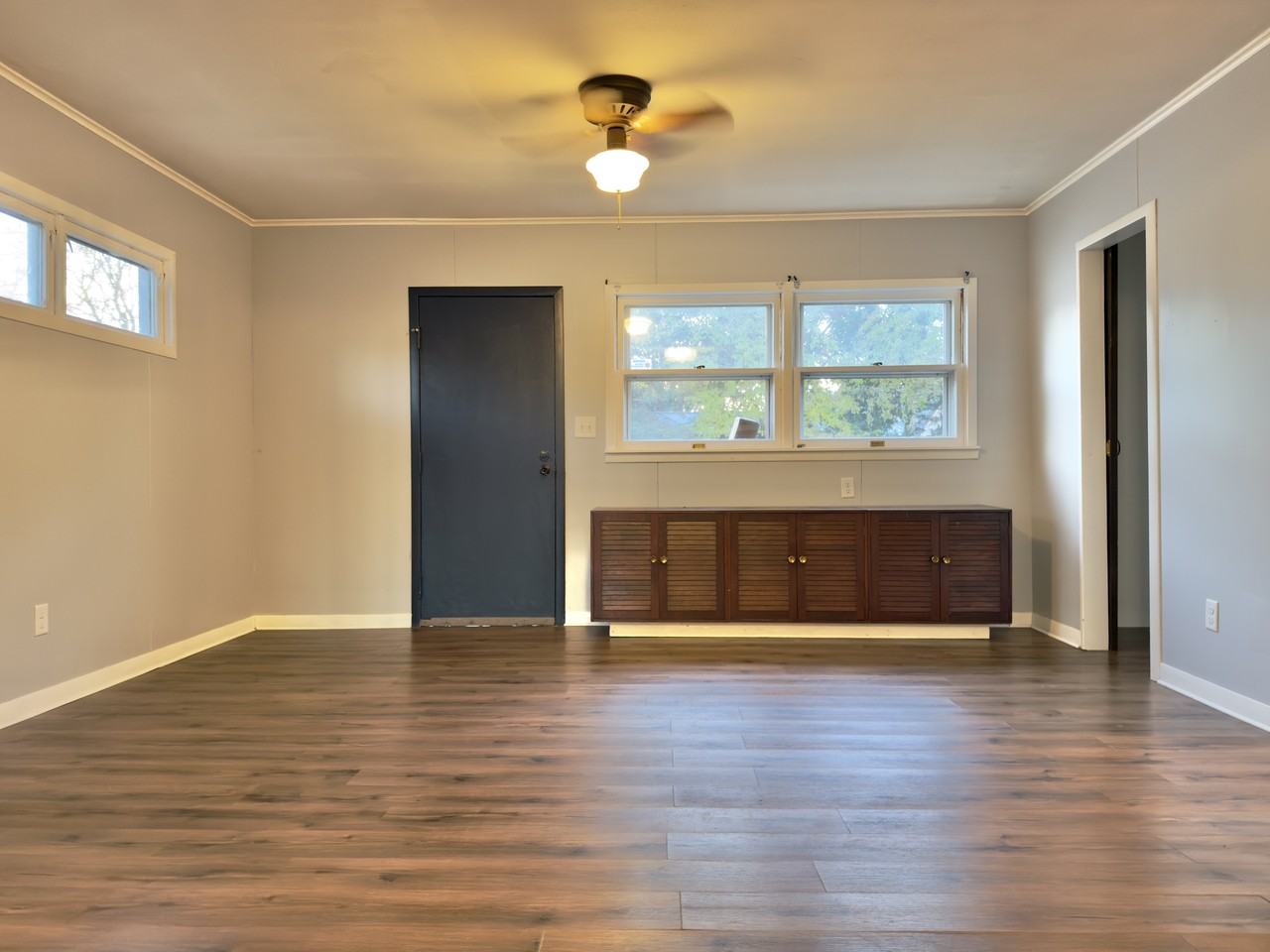 2312 Ridge Ave - Photo 2 of 22