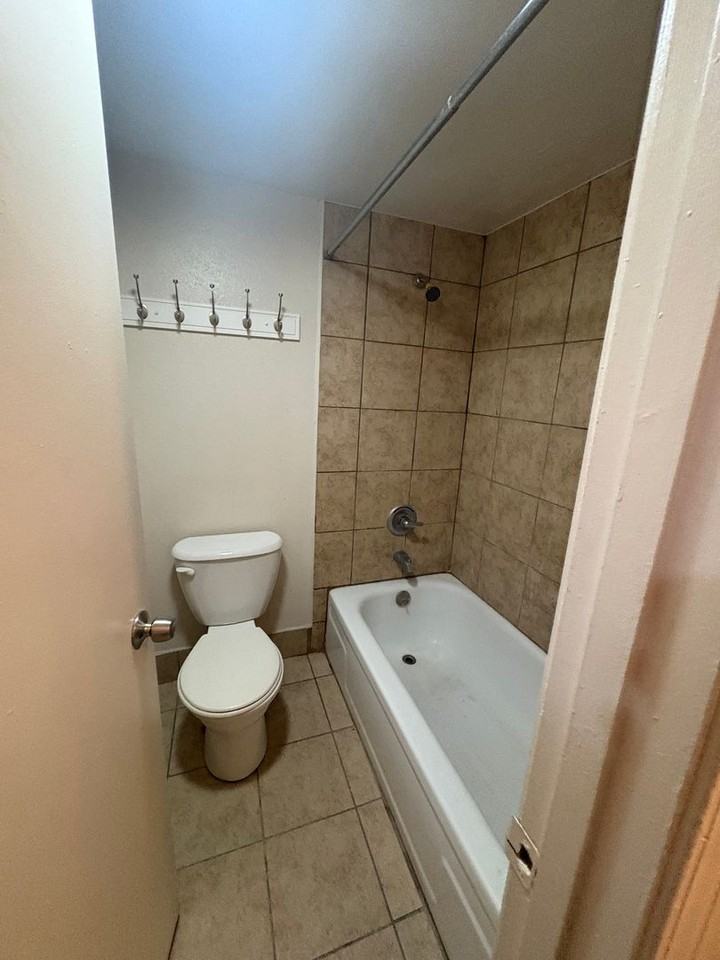 New Haven Apartments - Photo 3 of 8