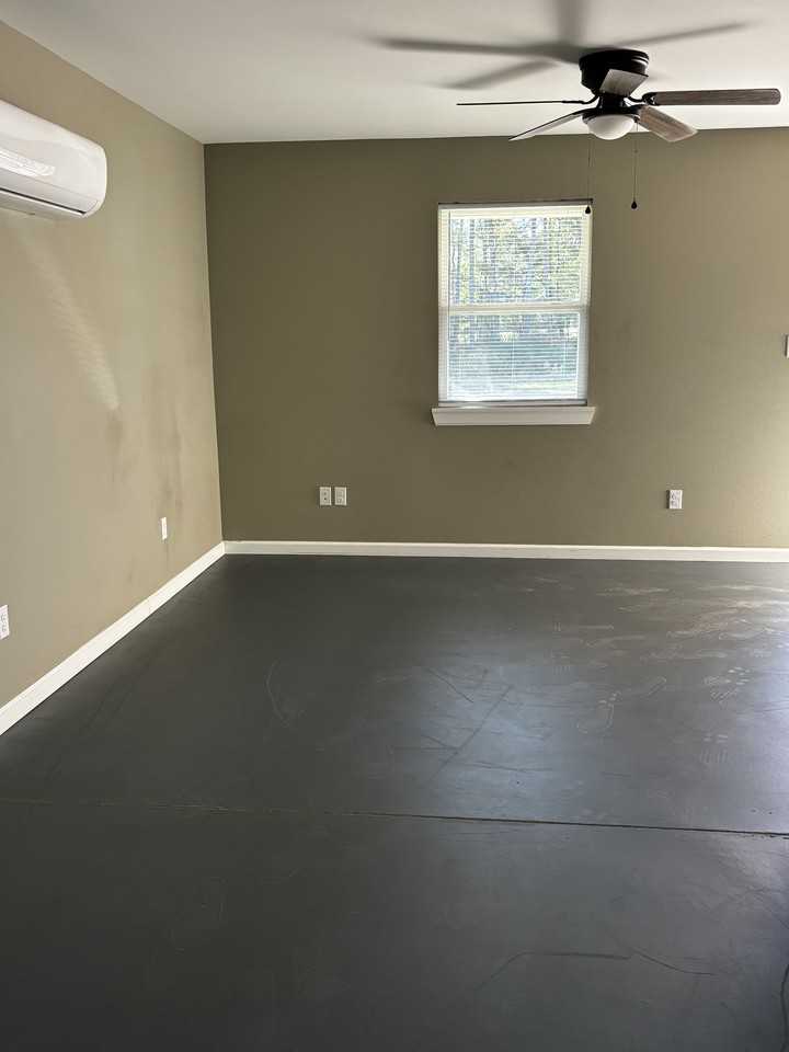 7911 Russellville Dr #4 - Photo 7 of 12