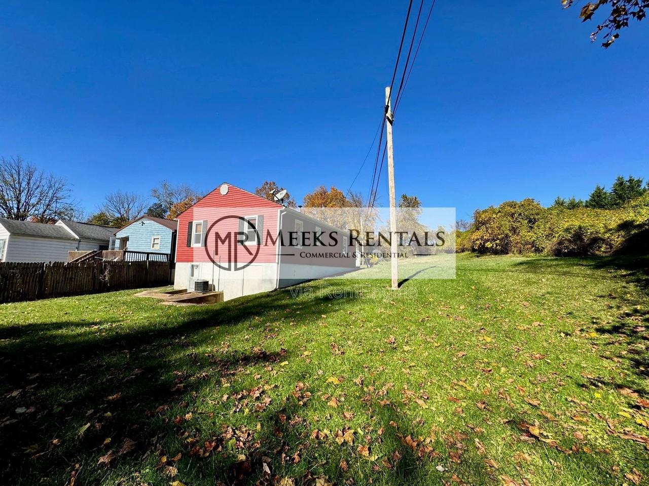 1987 Mcveigh Ave - Photo 4 of 11