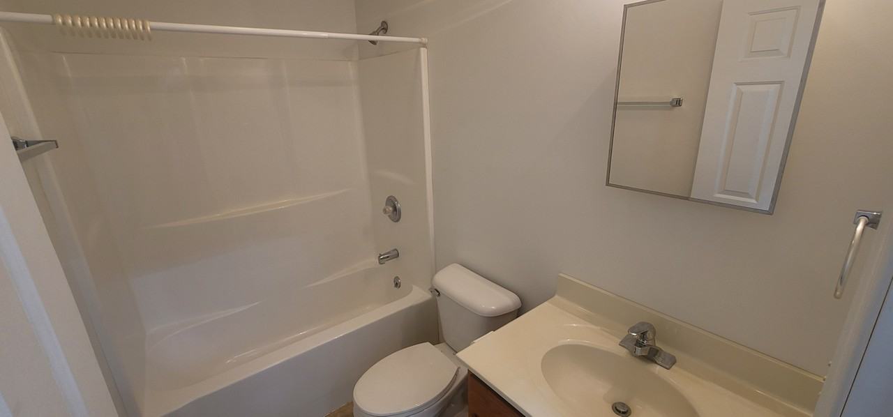 22 8th Street #13 - Photo 3 of 10