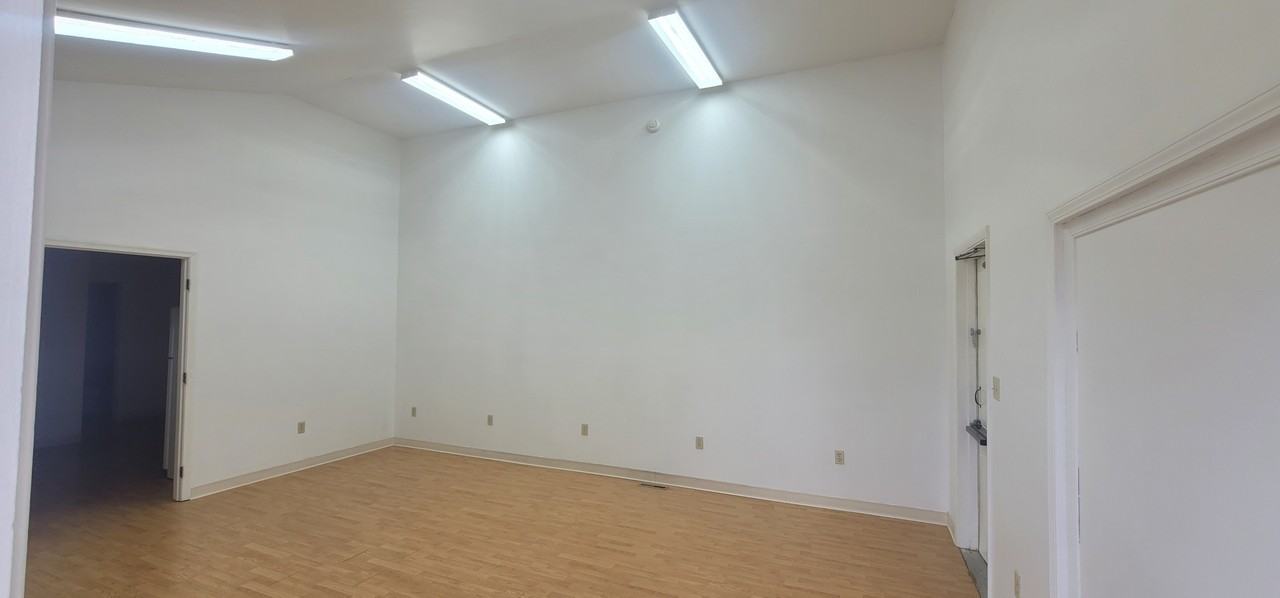 22 8th Street #13 - Photo 5 of 10