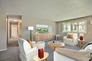 featured image of 7899 University Ave Ne