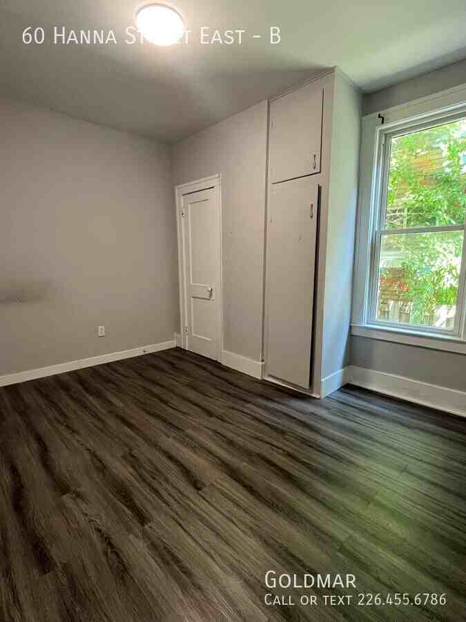 60 Hanna St E #B - Photo 5 of 6