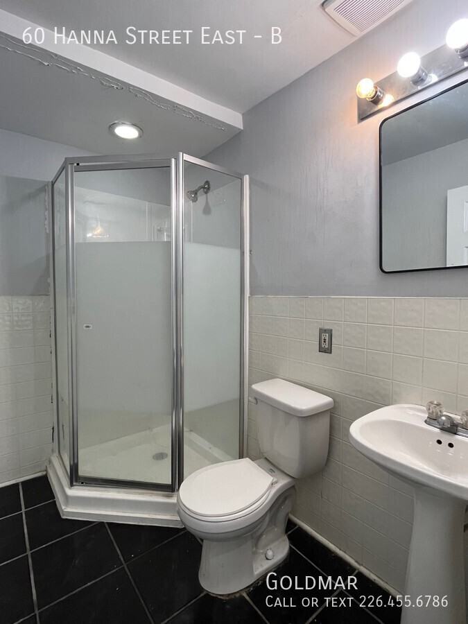 60 Hanna St E #B - Photo 6 of 6