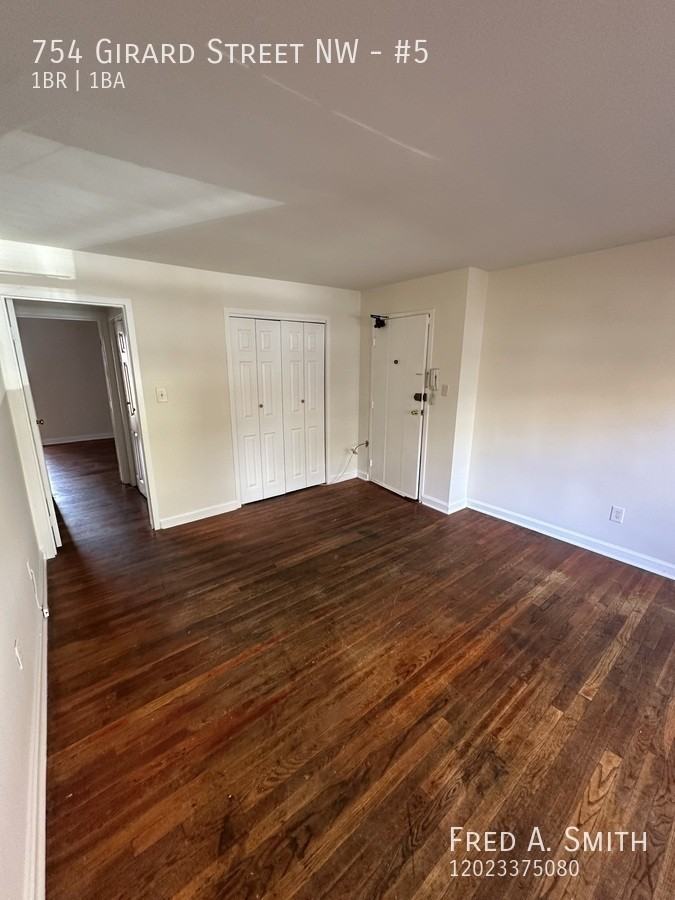 754 Girard St Nw #5 - Photo 6 of 12