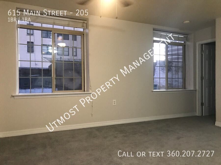 615 Main St #205 - Photo 7 of 16