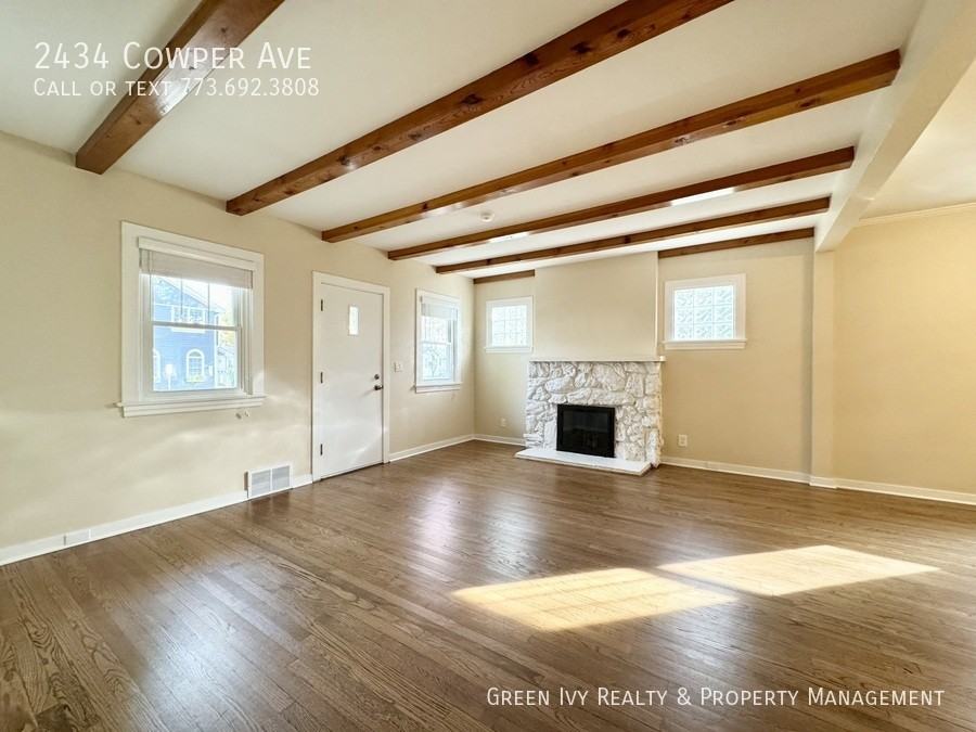 2434 Cowper Ave - Photo 2 of 24