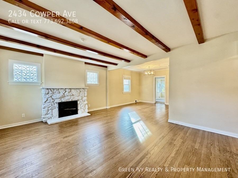 2434 Cowper Ave - Photo 3 of 24