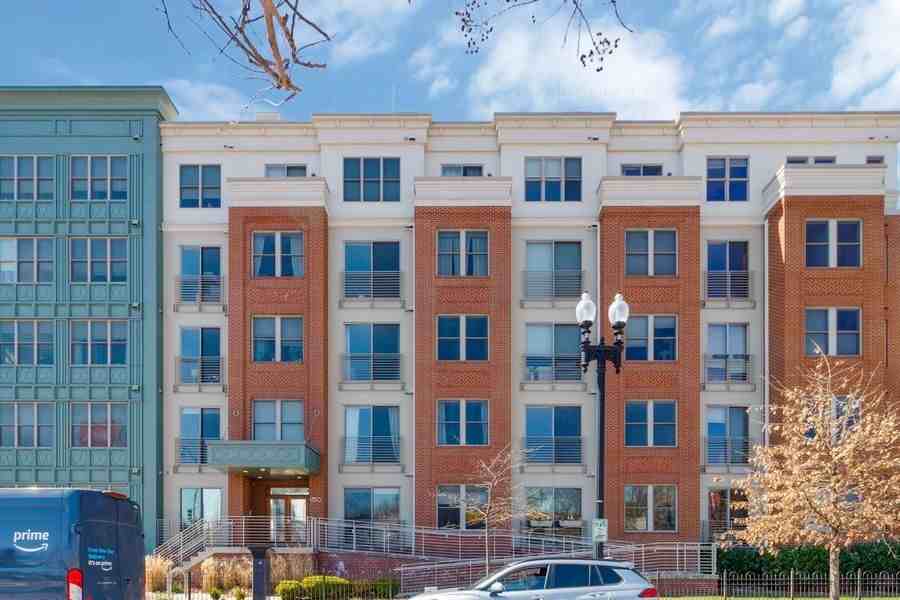 1350 Maryland Ave Ne #217 - Photo 7 of 27