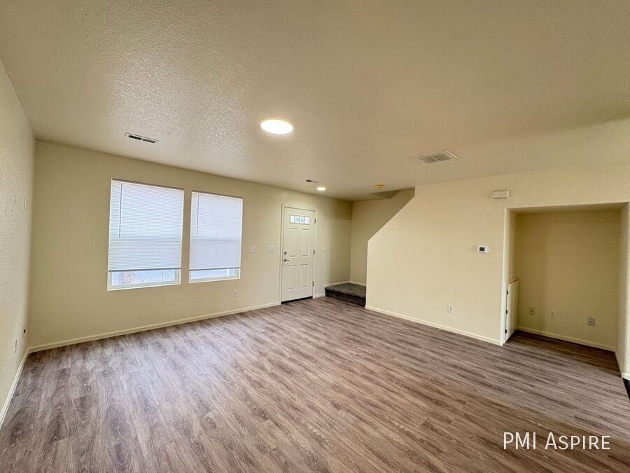 10597 Butte Drive - Photo 3 of 13