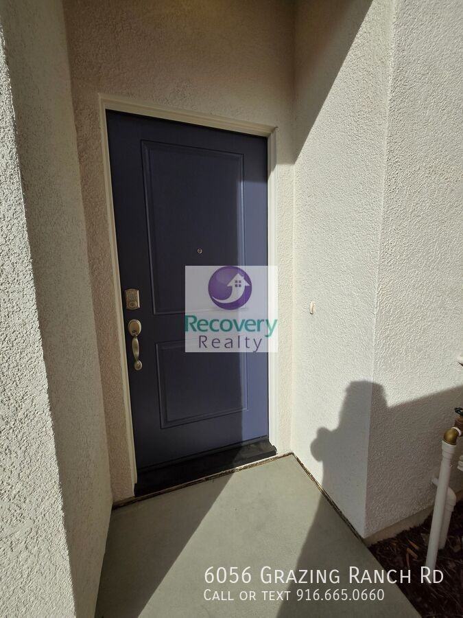 6056 Grazing Ranch Road - Photo 3 of 12