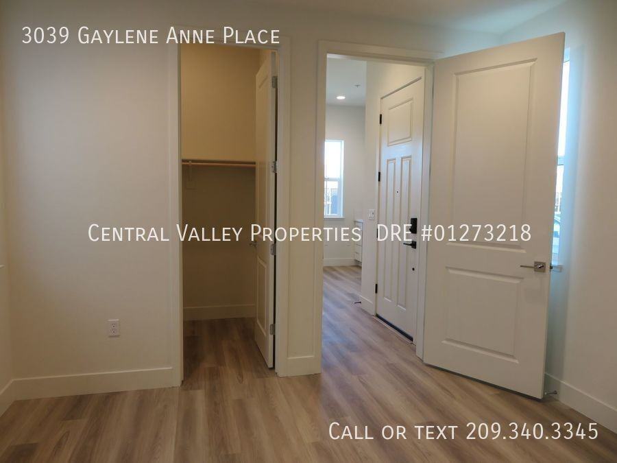 3039 Gaylene Ann Pl - Photo 3 of 15