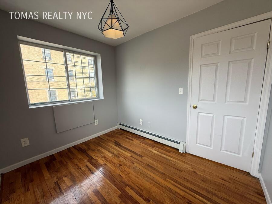 794 Freeman St #3 - Photo 2 of 12