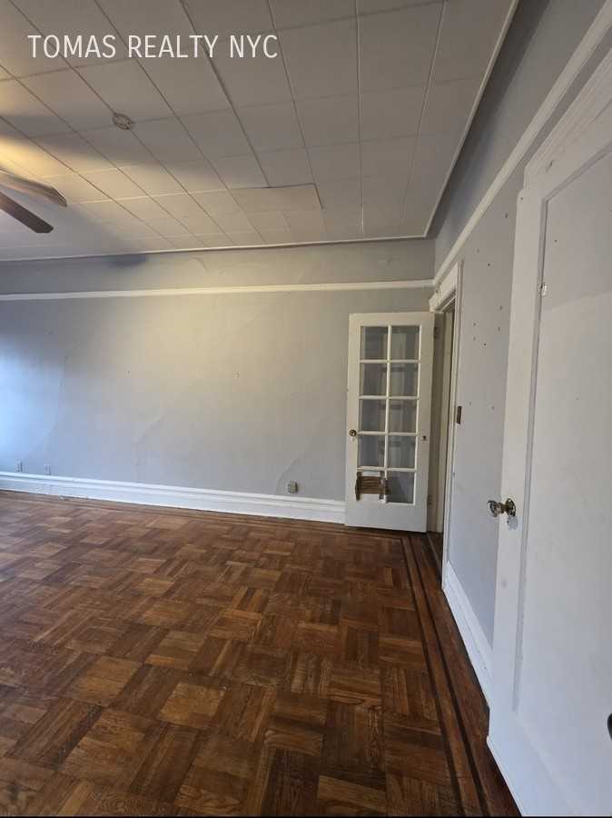 192 Hawthorne Ave - Photo 2 of 14