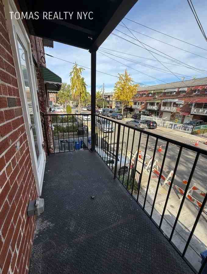 459 Commonwealth Ave - Photo 6 of 20