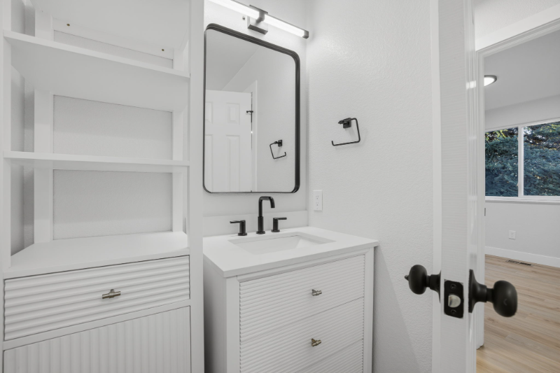 5531 W Louisiana Ave - Photo 5 of 19