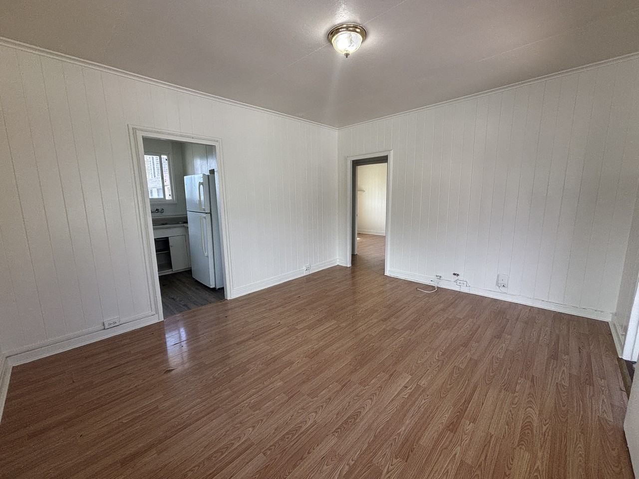 2340 Date Street - Photo 2 of 7