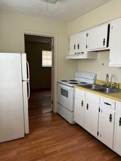 134 Main Street - Photo 2 of 5