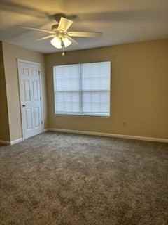 921 Redbud Apartments - Photo 5 of 8