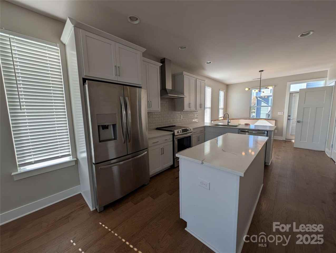 2322 Elizabeth Mill Pl - Photo 5 of 30