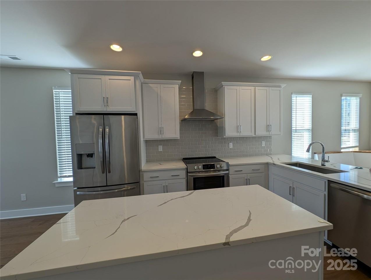 2322 Elizabeth Mill Pl - Photo 6 of 30